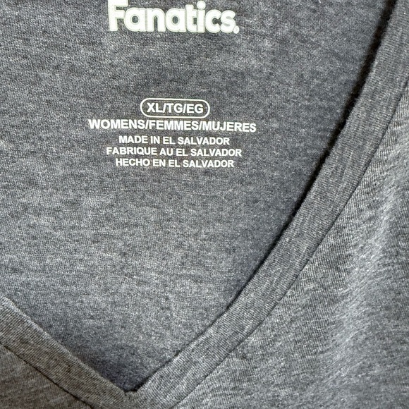 NWT Fanatics Heather Gray Women's Philadelphia Eagles 🦅 T-Shirt, Size XL - Picture 2 of 3